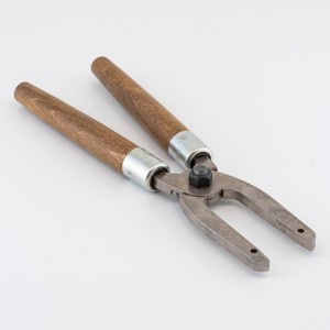 COMMERCIAL MOLD HANDLES